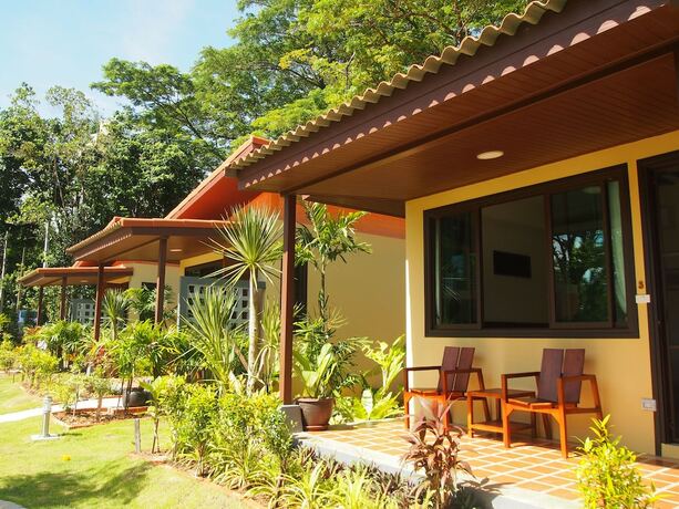 Imagen general del Hotel At Bangsak Resort. Foto 8