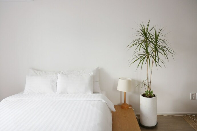 Imagen de la habitación del Hotel At Corner. Foto 14