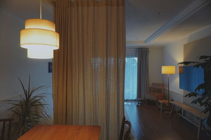 Imagen de la habitación del Hotel At Corner. Foto 15
