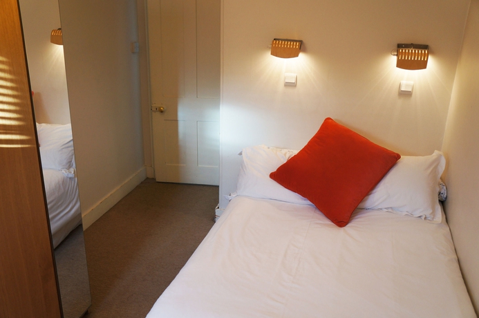 Imagen de la habitación del Hotel At Home Ealing. Foto 2