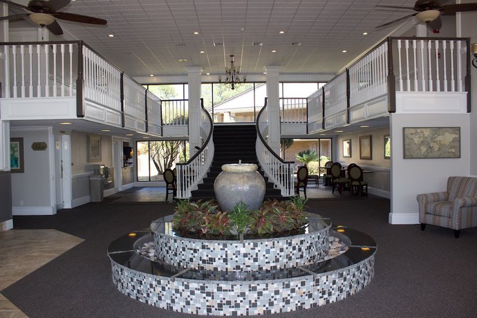 Imagen general del Hotel At Home Inn And Suites. Foto 1