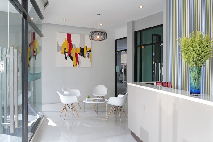 Imagen de los interiores del Hotel At Home Residence. Foto 18