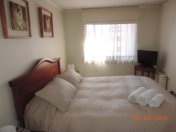 Imagen de la habitación del Hotel At Home Roger De Flor. Foto 17