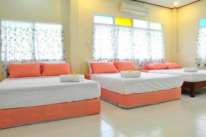 Imagen de la habitación del Hotel At Home Suanphung. Foto 14