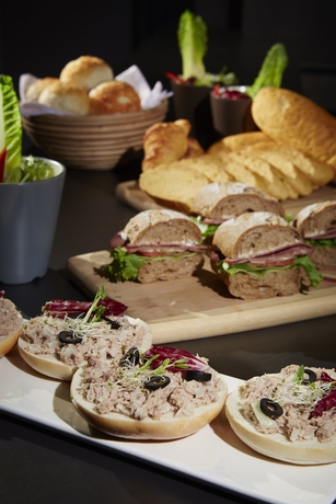 Imagen del bar/restaurante del Hotel At Home Ximen. Foto 3