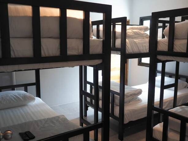 Imagen de la habitación del Hotel At Hostel Phangan. Foto 11