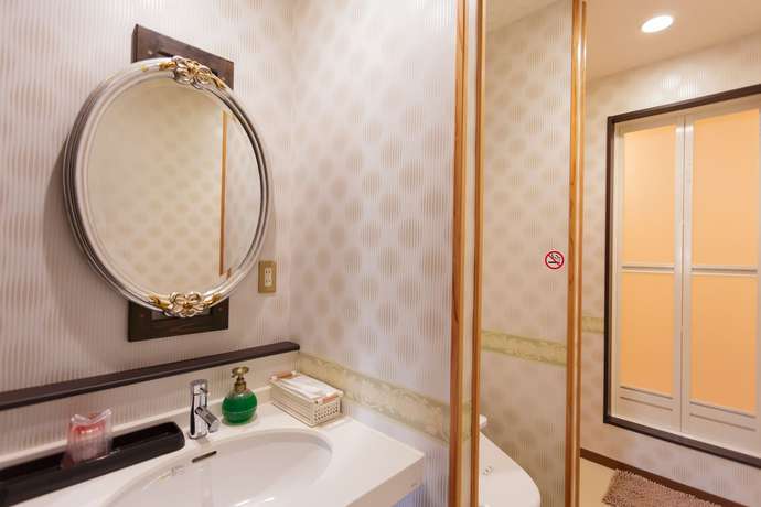 Imagen de la habitación del Hotel At Inn. Foto 17