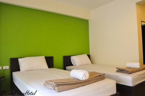 Imagen de la habitación del Hotel At Love Place. Foto 6