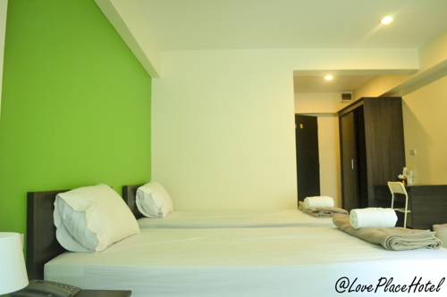 Imagen de la habitación del Hotel At Love Place. Foto 8