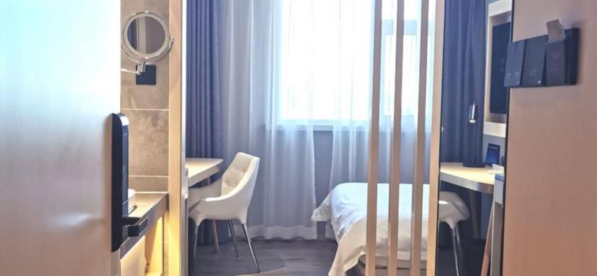 Imagen de la habitación del Hotel At Mlily Hotel. Foto 4