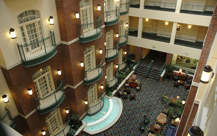 Imagen de los interiores del Hotel At Old Town. Foto 16