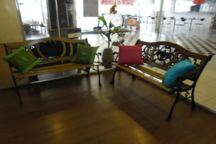 Imagen de los interiores del Hotel At Sea Residence. Foto 19