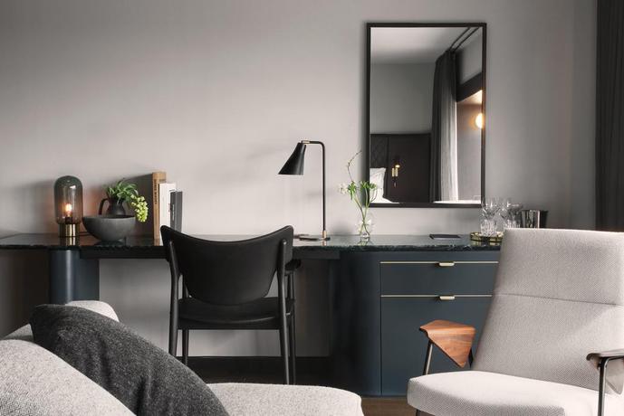 Imagen de la habitación del Hotel At Six. Foto 11