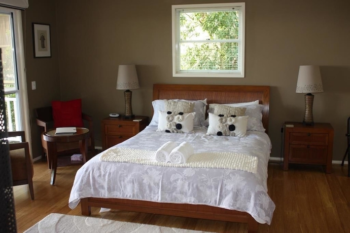 Imagen de la habitación del Hotel At Sunrise Cottages. Foto 7