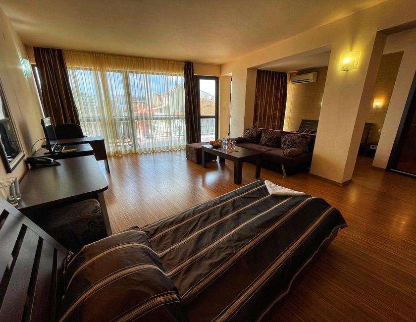 Imagen general del Hotel At The American's. Foto 13