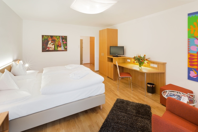 Imagen de la habitación del Hotel At The Park, Baden. Foto 13