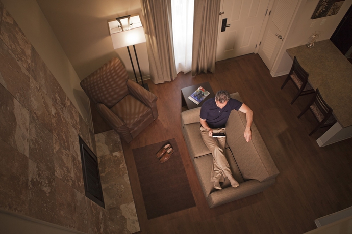 Imagen de la habitación del Hotel At Waterwalk Wichita. Foto 10