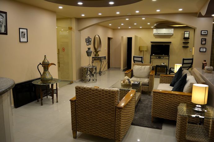 Imagen de los interiores del Hotel Ata Ali. Foto 18