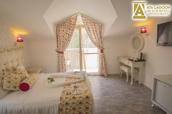 Imagen de la habitación del Hotel Ata Lagoon Beach. Foto 5