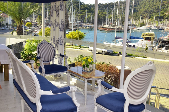 Imagen del bar/restaurante del Hotel Ata Park. Foto 4