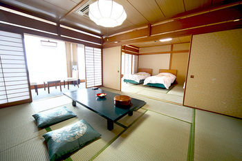 Imagen de los interiores del Hotel Atagawa Onsen Oruri. Foto 7