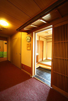 Imagen de los interiores del Hotel Atagawa Onsen Oruri. Foto 12