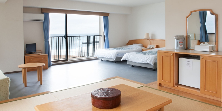 Imagen de la habitación del Hotel Atagawa Seaside. Foto 6