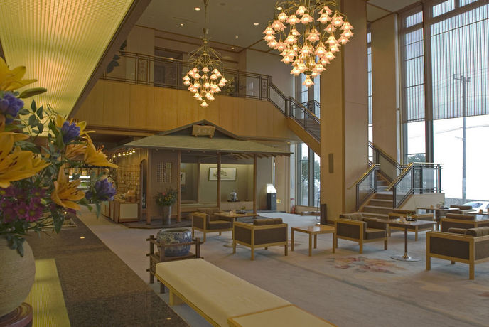 Imagen de los interiores del Hotel Atagawakan. Foto 9