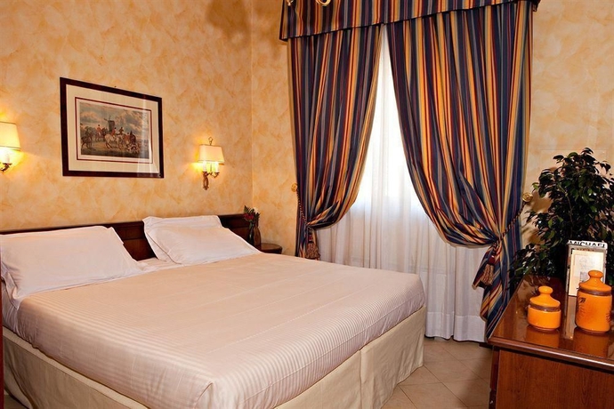 Imagen de la habitación del Hotel Atahotel De Angeli. Foto 13