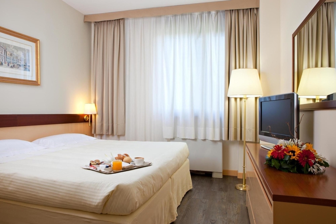 Imagen de la habitación del Hotel Atahotel Quark Hotel. Foto 10