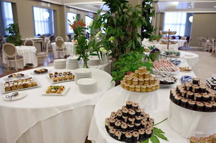 Imagen del bar/restaurante del Hotel Atahotel Quark Hotel. Foto 8