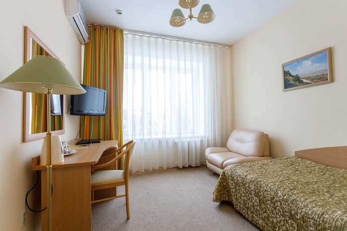Imagen de la habitación del Hotel Atal. Foto 10