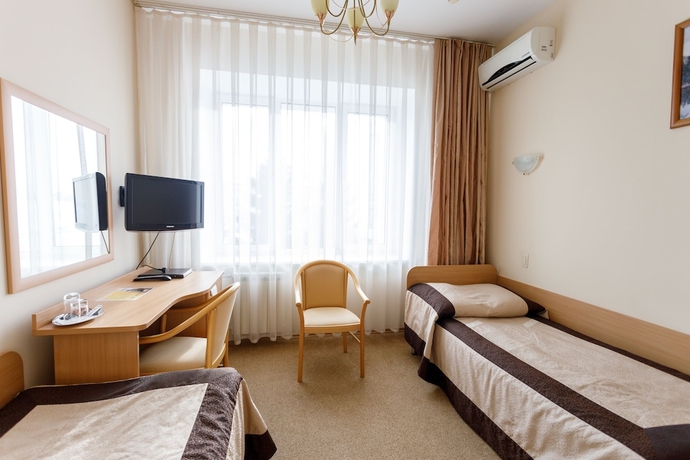 Imagen de la habitación del Hotel Atal. Foto 14