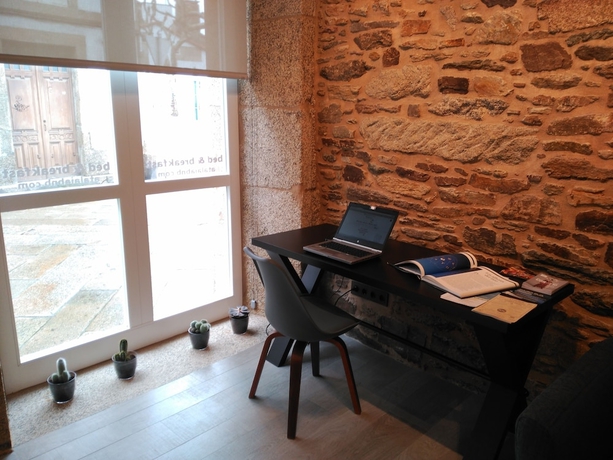 Imagen de los interiores del Hotel Atalaia Bandb. Foto 13