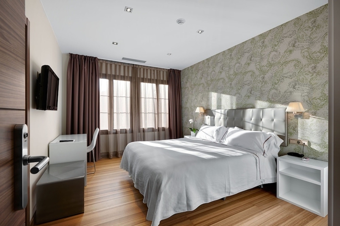 Imagen de la habitación del Hotel Atalaia. Foto 15