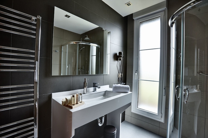 Imagen de la habitación del Hotel Atalaia, Irún. Foto 14