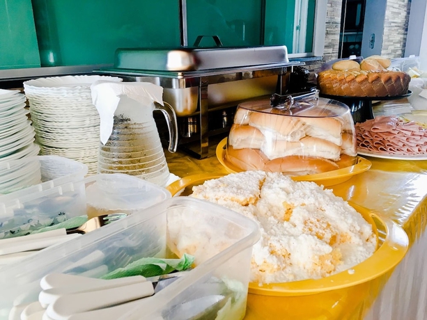 Imagen del bar/restaurante del Hotel Atalaia Vip Praia. Foto 5