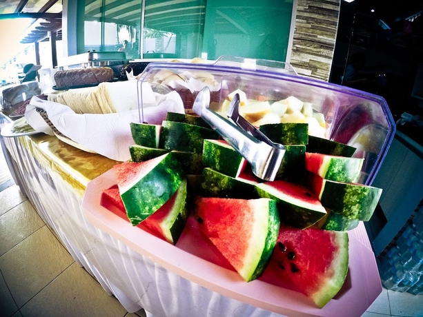 Imagen del bar/restaurante del Hotel Atalaia Vip Praia. Foto 7