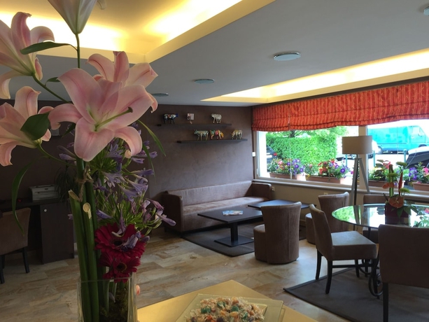 Imagen de los interiores del Hotel Atalante. Foto 17