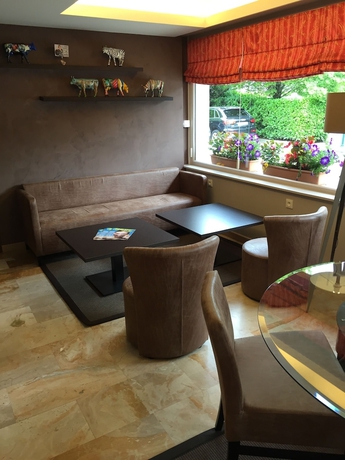 Imagen de los interiores del Hotel Atalante. Foto 18