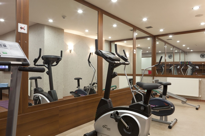 Imagen de los interiores del Hotel Atalay. Foto 11
