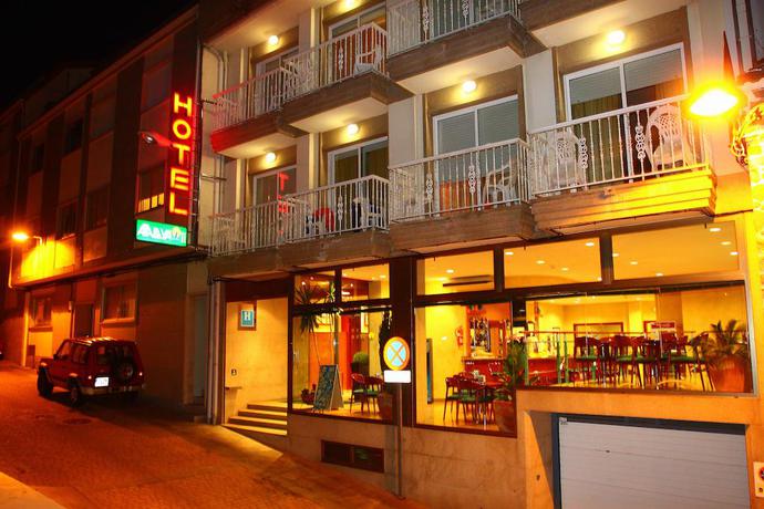 Imagen de los exteriores del Hotel Atalaya Ii. Foto 8