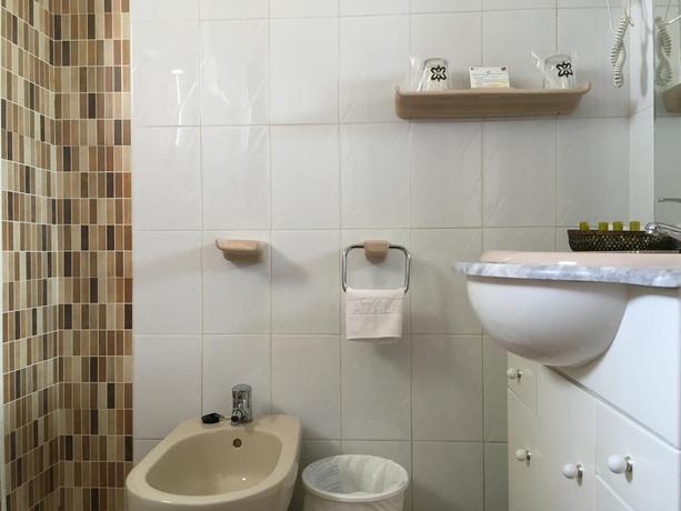 Imagen de la habitación del Hotel Atalayas Extremadura. Foto 9