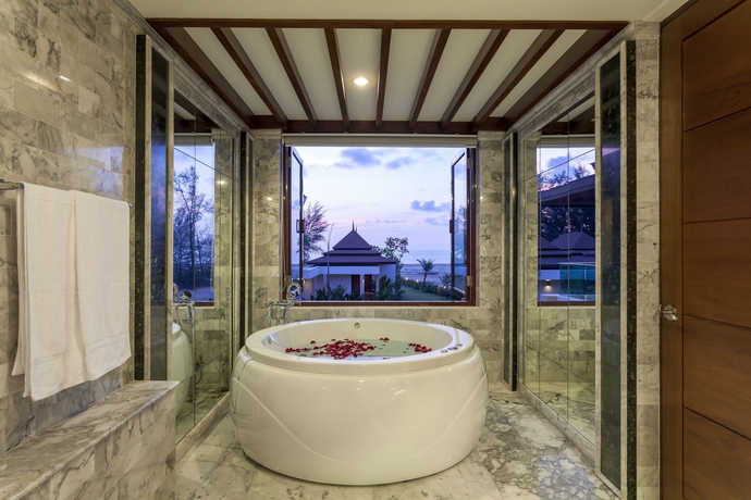 Imagen de la habitación del Hotel Ataman Luxury Villas. Foto 2