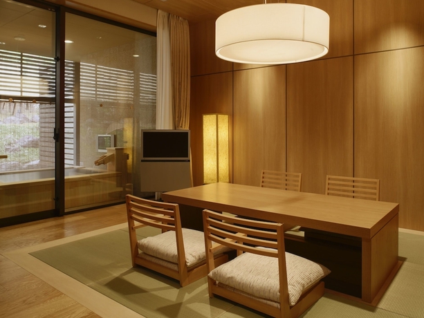 Imagen de la habitación del Hotel Atami Fufu. Foto 14