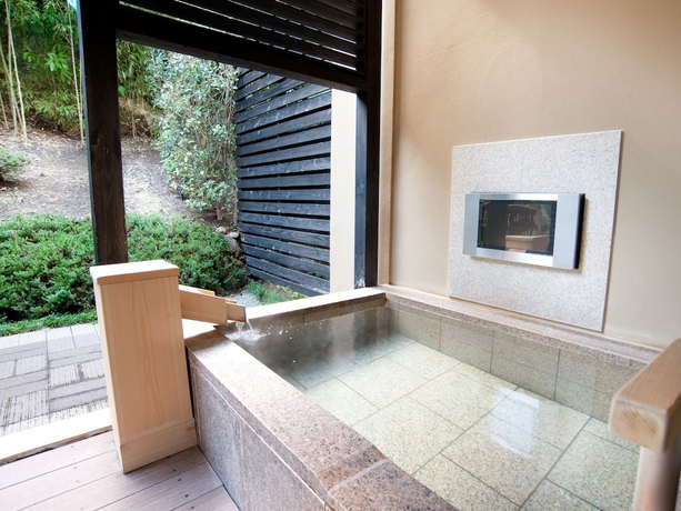 Imagen de la habitación del Hotel Atami Fufu. Foto 18