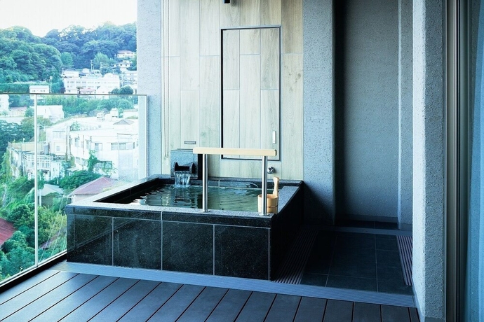 Imagen de la habitación del Hotel Atami Izusan Karaku. Foto 16