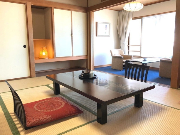 Imagen de la habitación del Hotel Atami Kinjokan. Foto 5