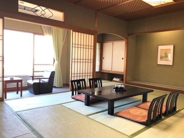 Imagen de la habitación del Hotel Atami Kinjokan. Foto 6