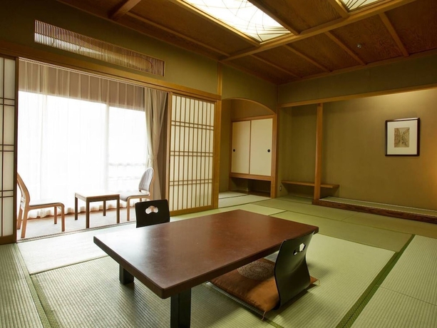Imagen de la habitación del Hotel Atami Kinjokan. Foto 7